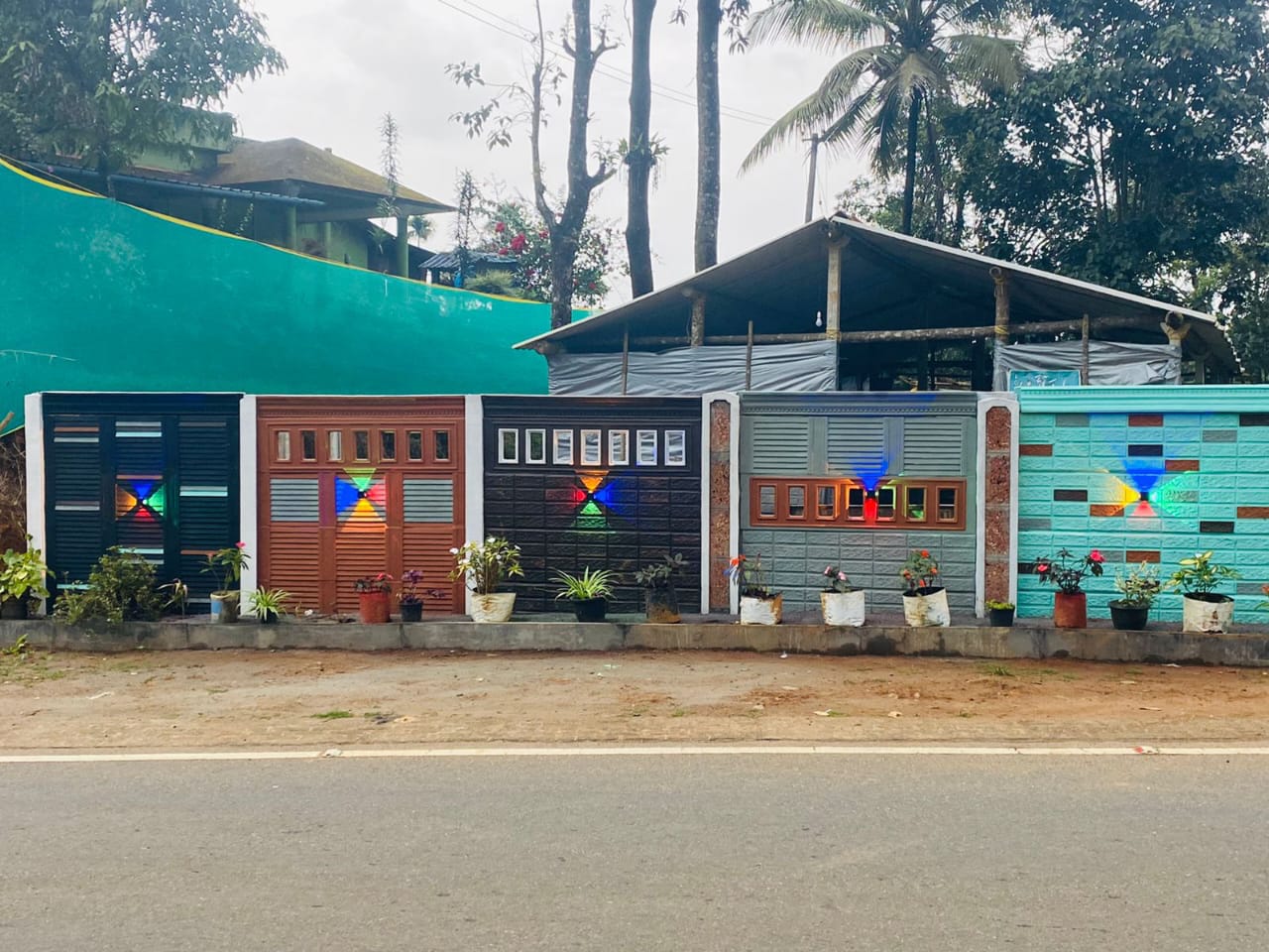 Mathil Disen Snehamathil Slab Mathil in Thiruvananthapuram | Sajina Construction